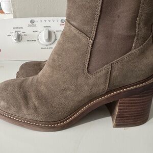 Crown Vintage Taupe Ankle Boots